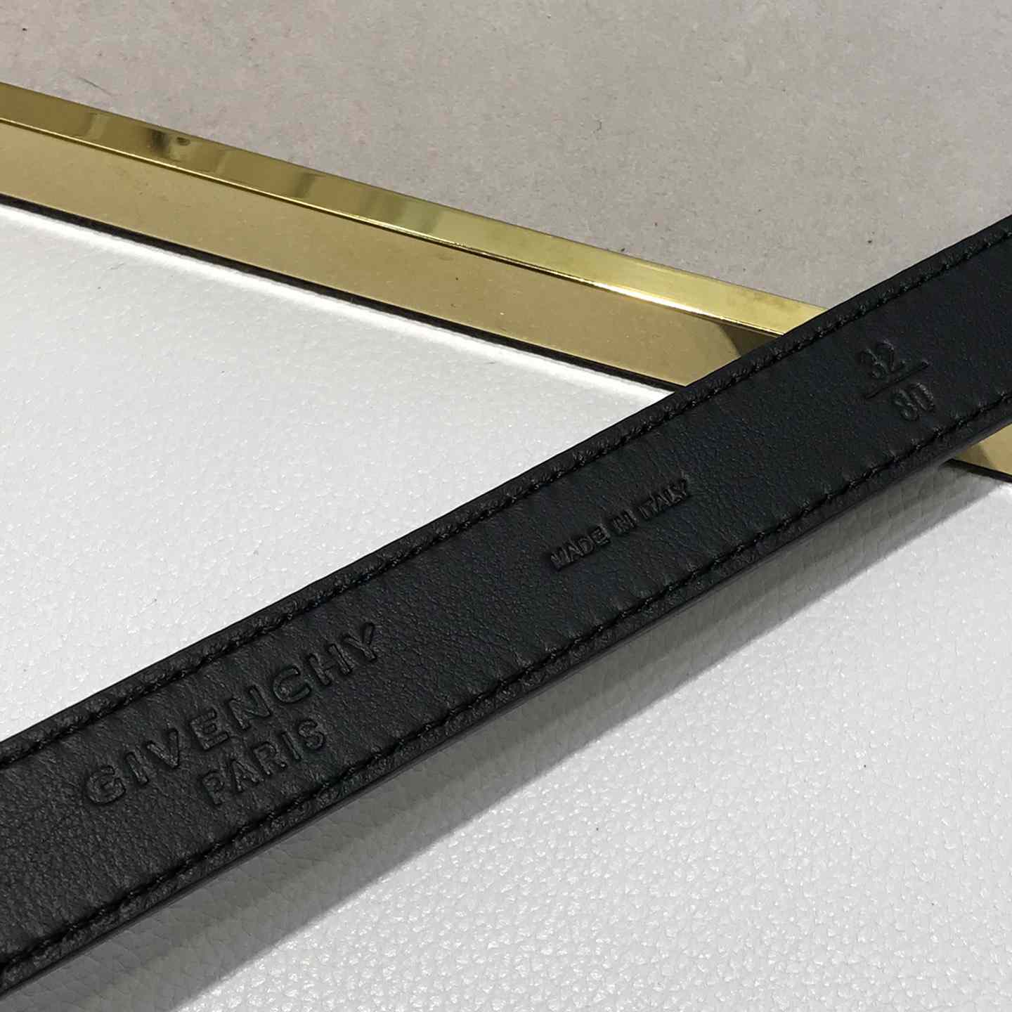 Givenchy Voyou Belt In Leather - PerfectKickZ