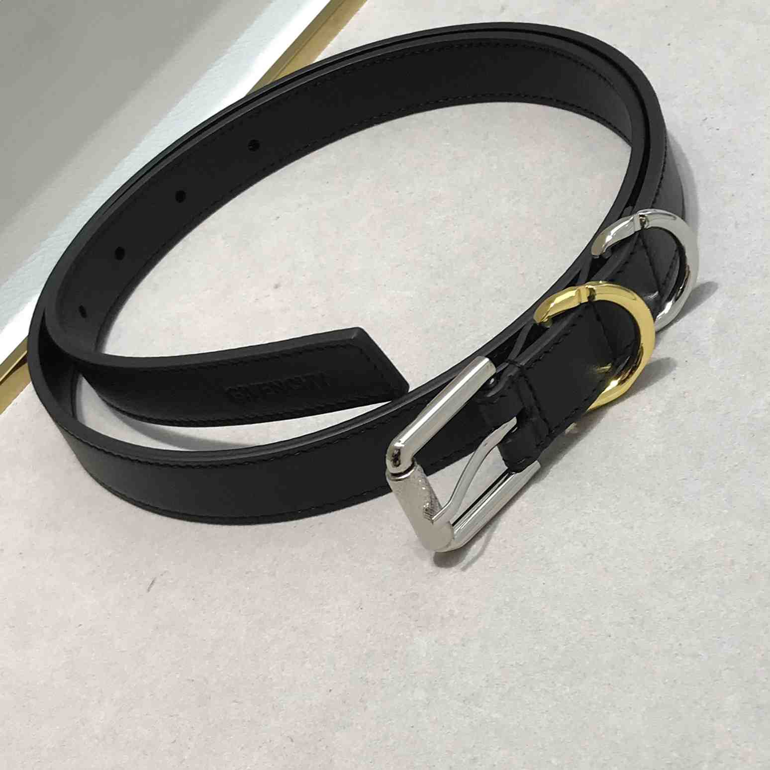 Givenchy Voyou Belt In Leather - PerfectKickZ