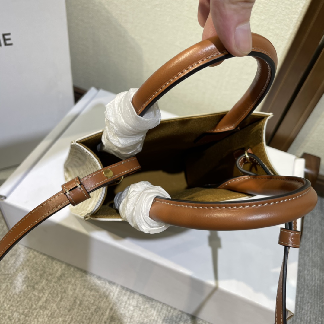 Celine Mini Vertical Cabas(17-21-4cm) - 