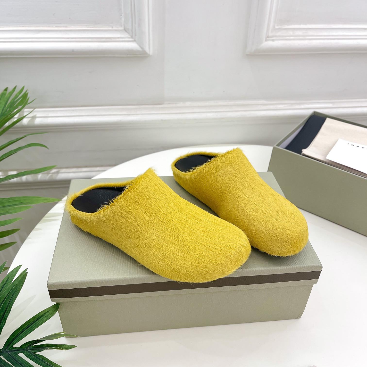 Marni Yellow Long Hair Calfskin Fussbett Sabot - PerfectKickZ