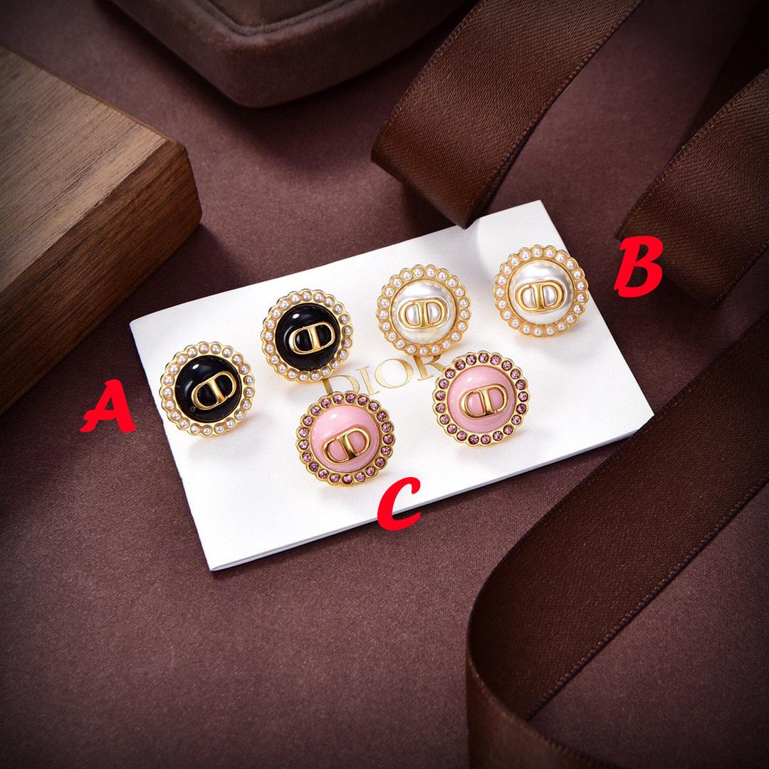 Dior Petit CD Baroque Stud Earrings - PerfectKickZ