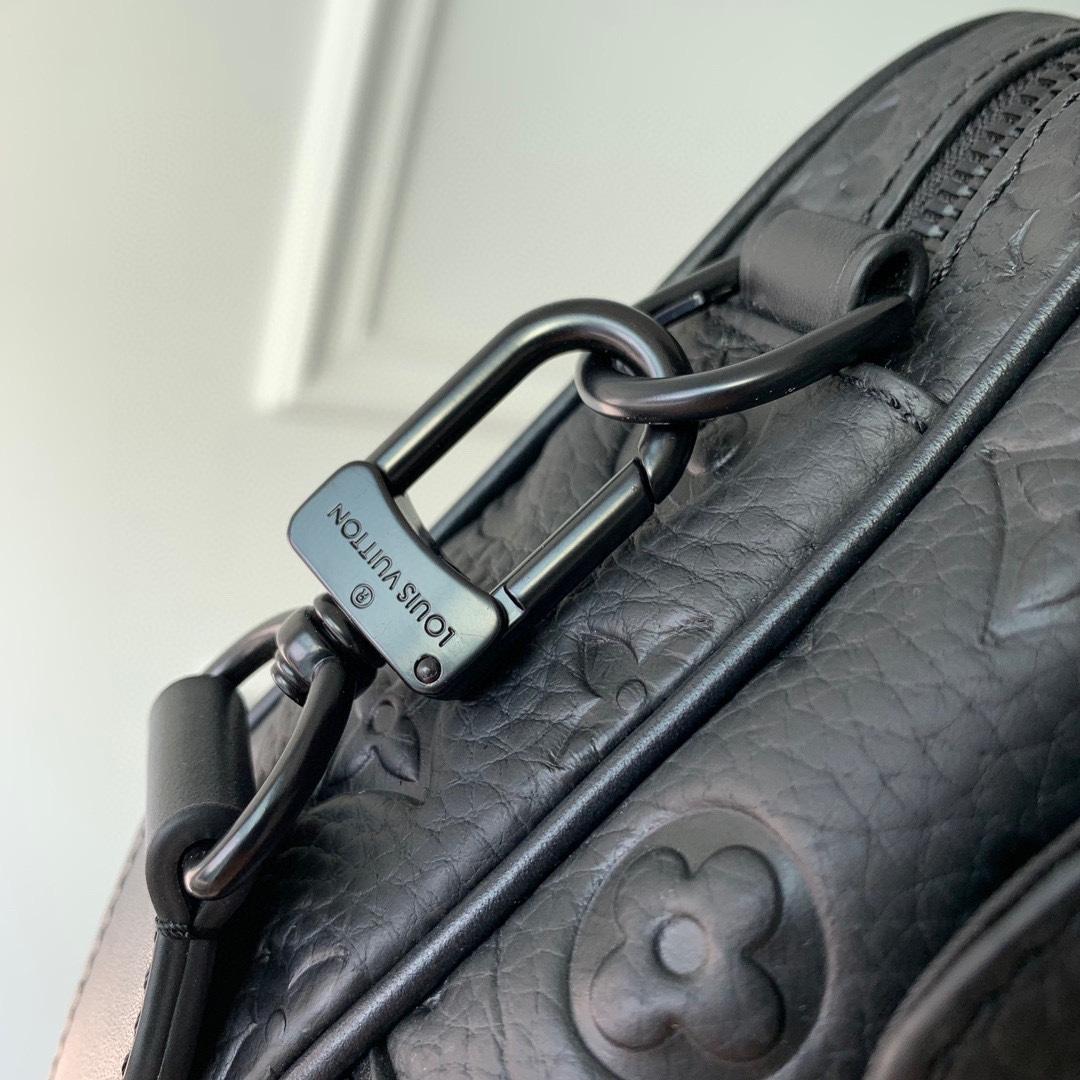 Louis Vuitton Steamer Messenger       M23742 - PerfectKickZ