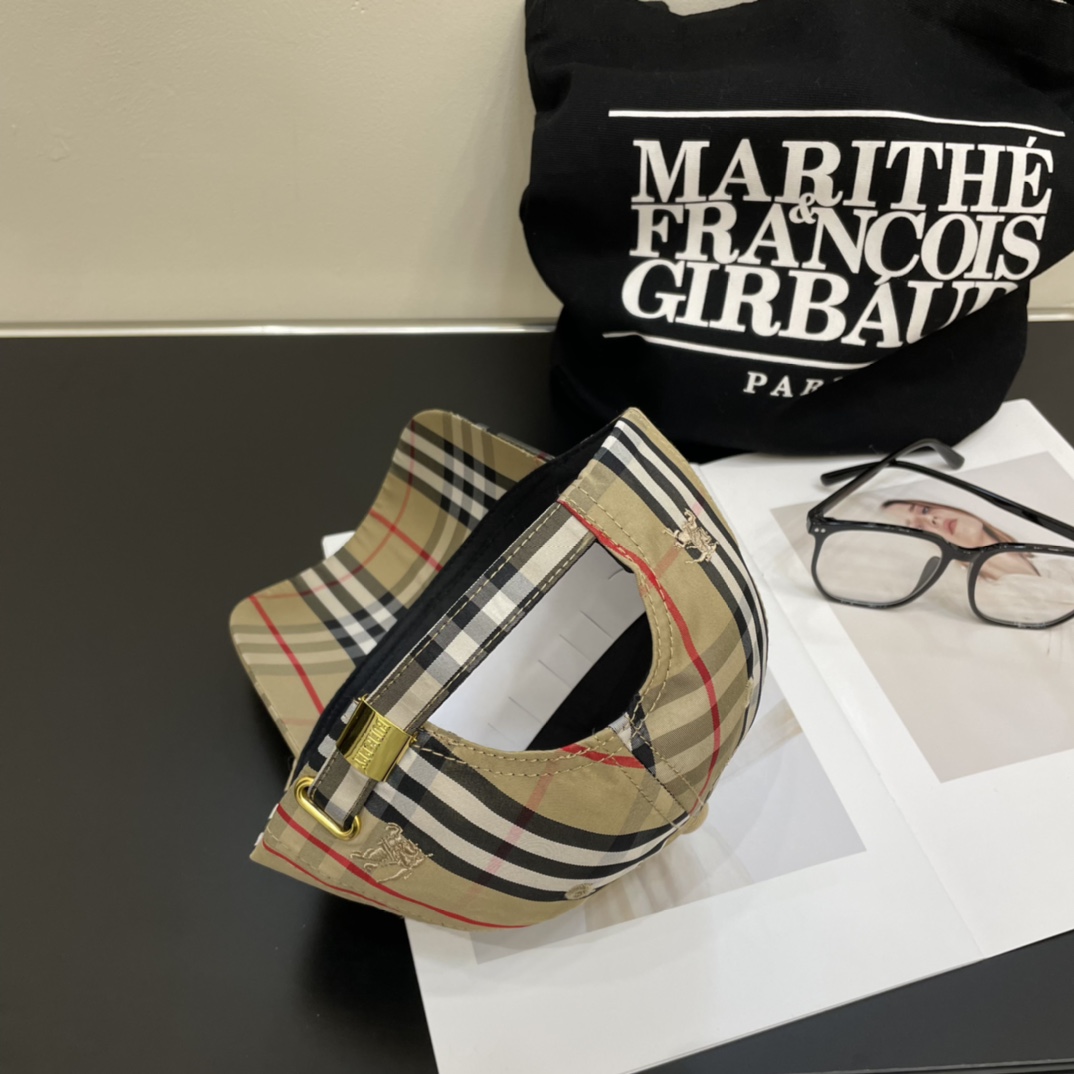 Burberry Baseball Cap - PerfectKickZ