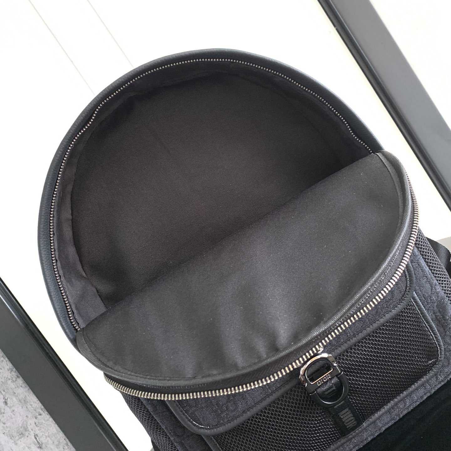 Dior 8 Backpack - PerfectKickZ