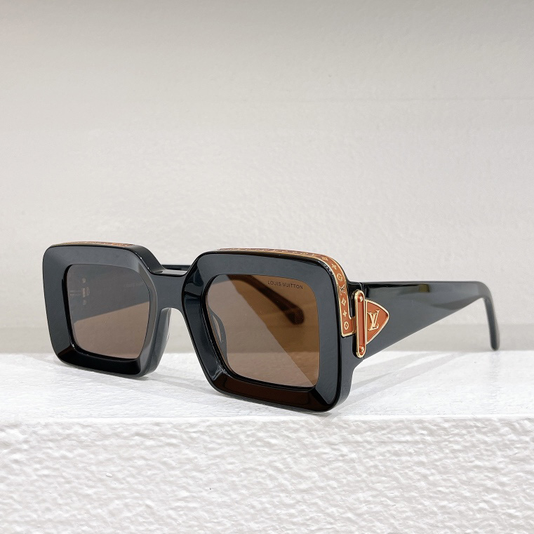 Prada Sunglasses    Z1592E - PerfectKickZ