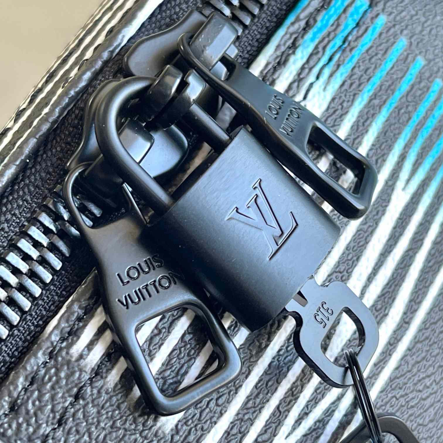 Louis Vuitton Keepall Bandoulière 50   M23771 - PerfectKickZ