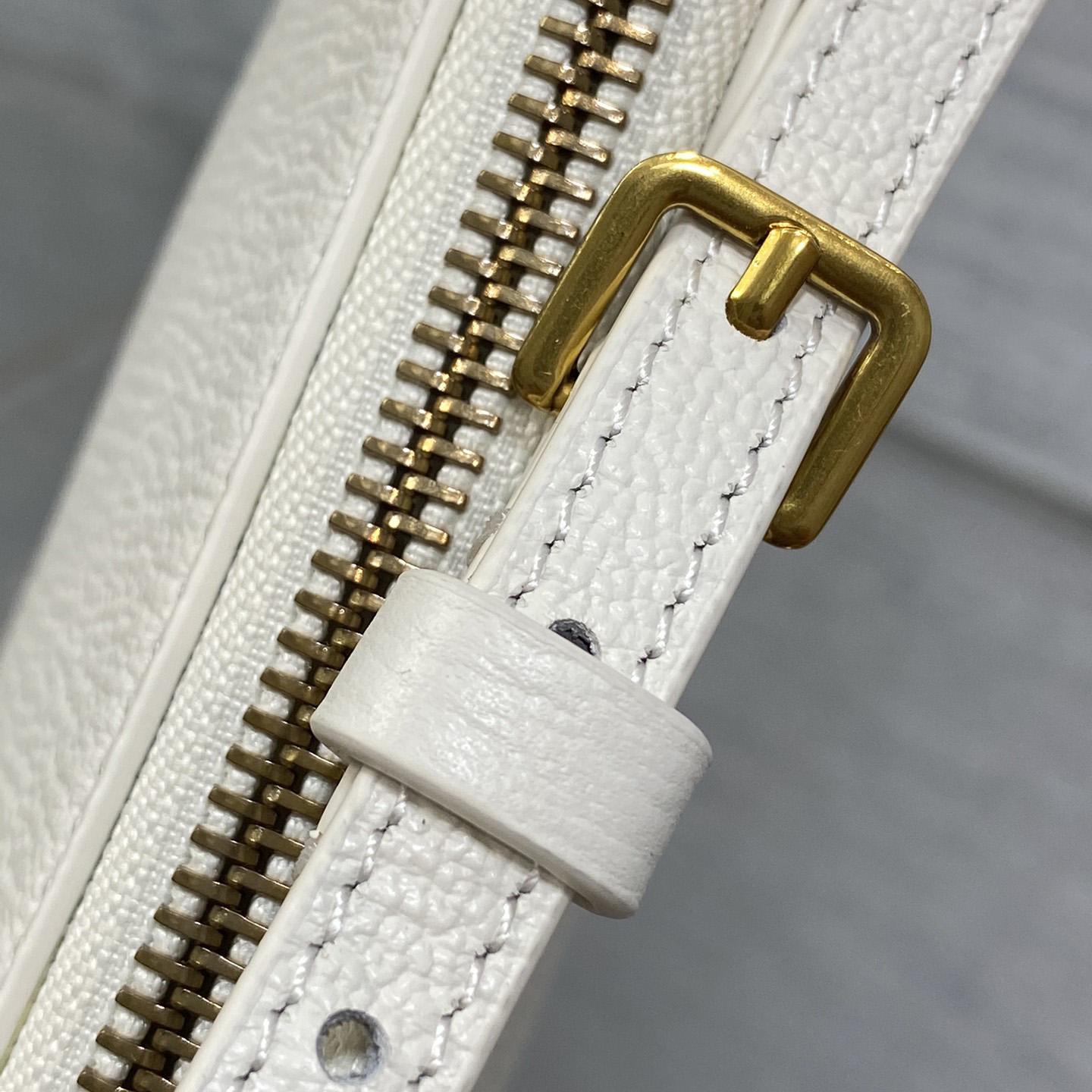 Dior Saddle Shoulder Pouch - PerfectKickZ