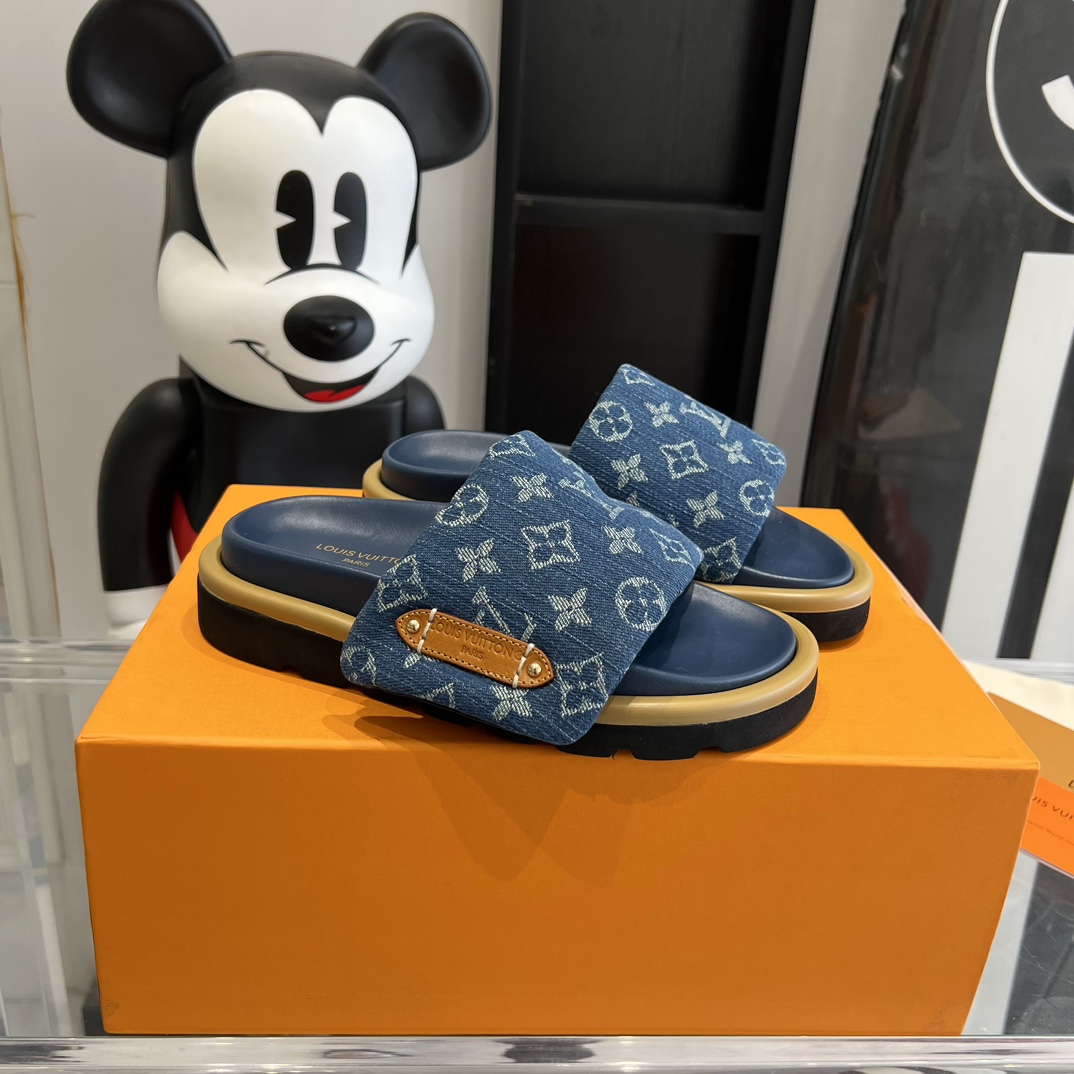 Louis Vuitton Pool Pillow Flat Comfort Mule    - PerfectKickZ