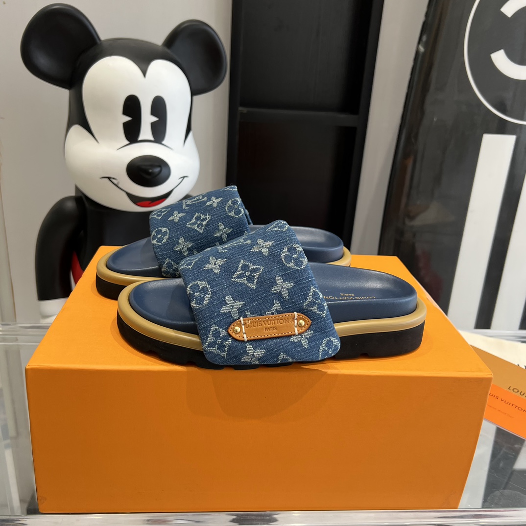 Louis Vuitton Pool Pillow Flat Comfort Mule    - PerfectKickZ
