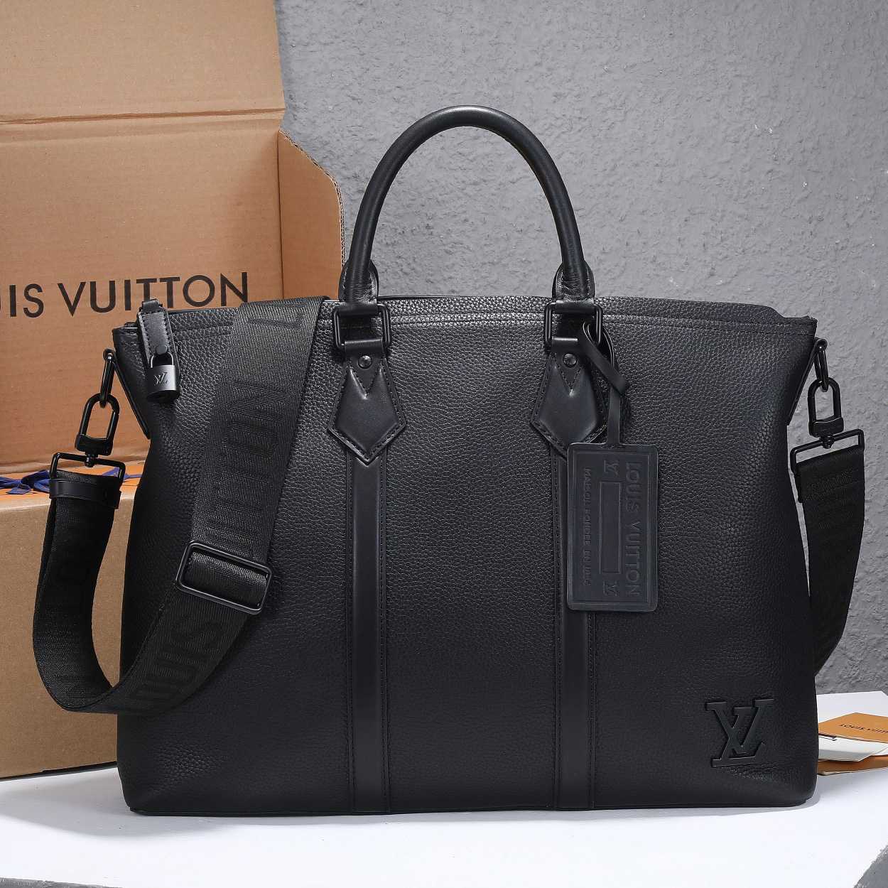 Louis Vuitton Lock It Tote   M59158 - PerfectKickZ