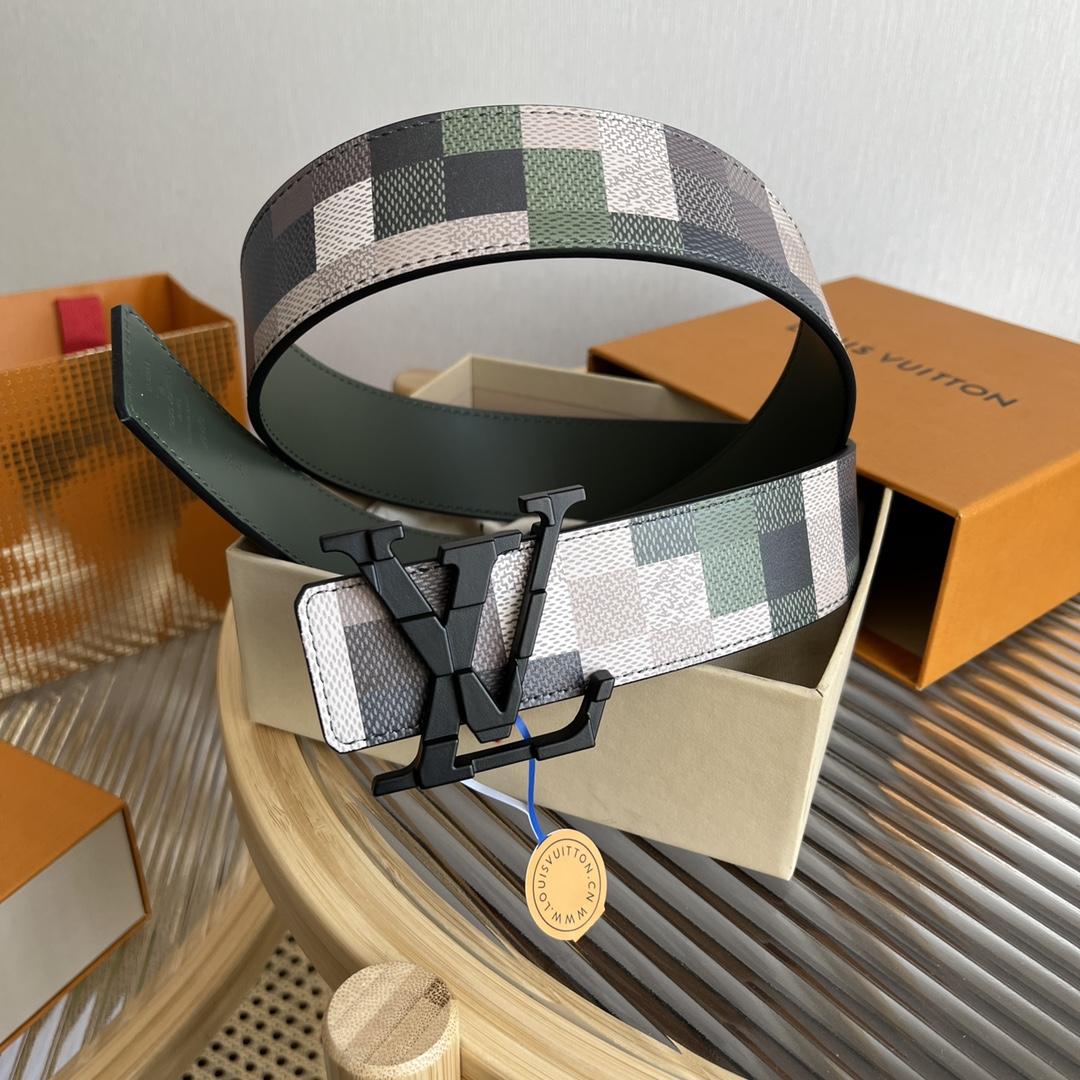 Louis Vuitton LV Mega Pixel 40mm Reversible Belt - PerfectKickZ