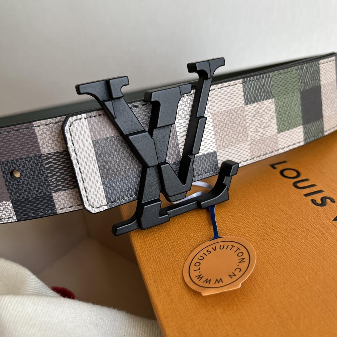 Louis Vuitton LV Mega Pixel 40mm Reversible Belt - PerfectKickZ