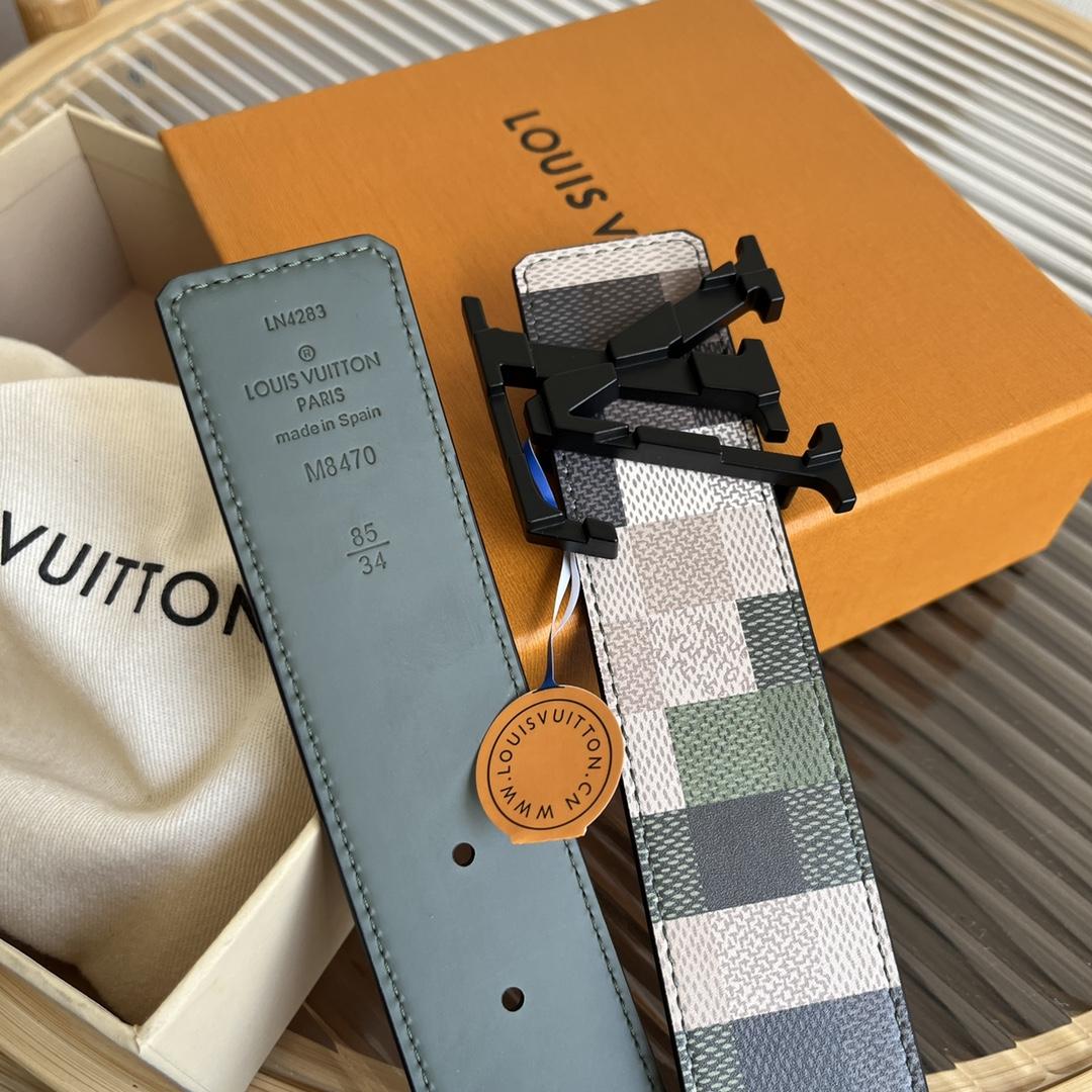 Louis Vuitton LV Mega Pixel 40mm Reversible Belt - PerfectKickZ