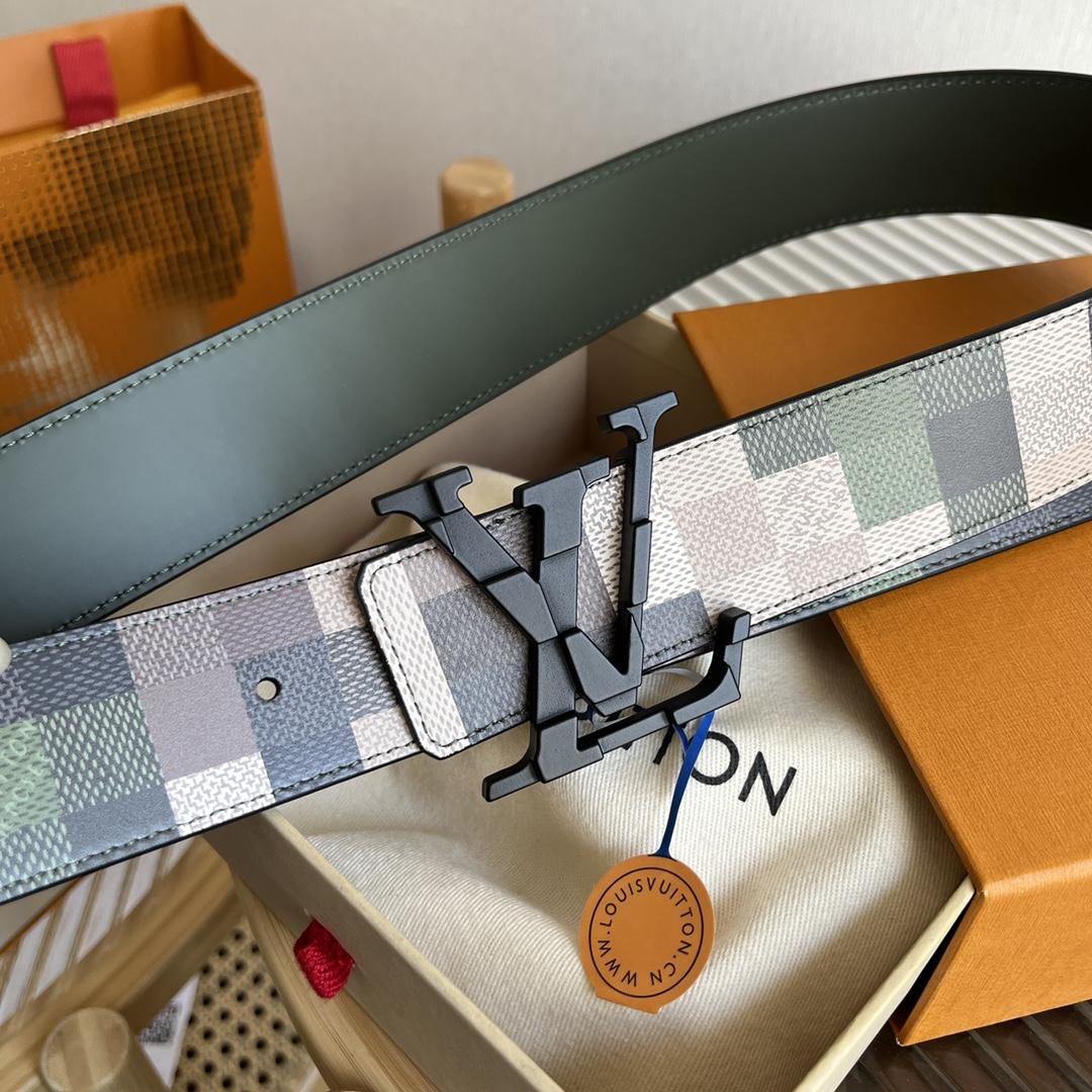 Louis Vuitton LV Mega Pixel 40mm Reversible Belt - PerfectKickZ