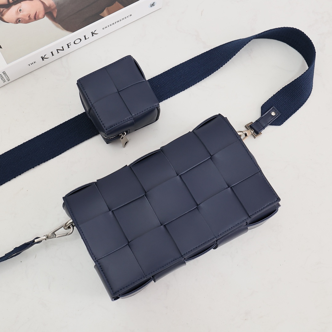 Bottega Veneta Cassette With Versatile Strap - PerfectKickZ