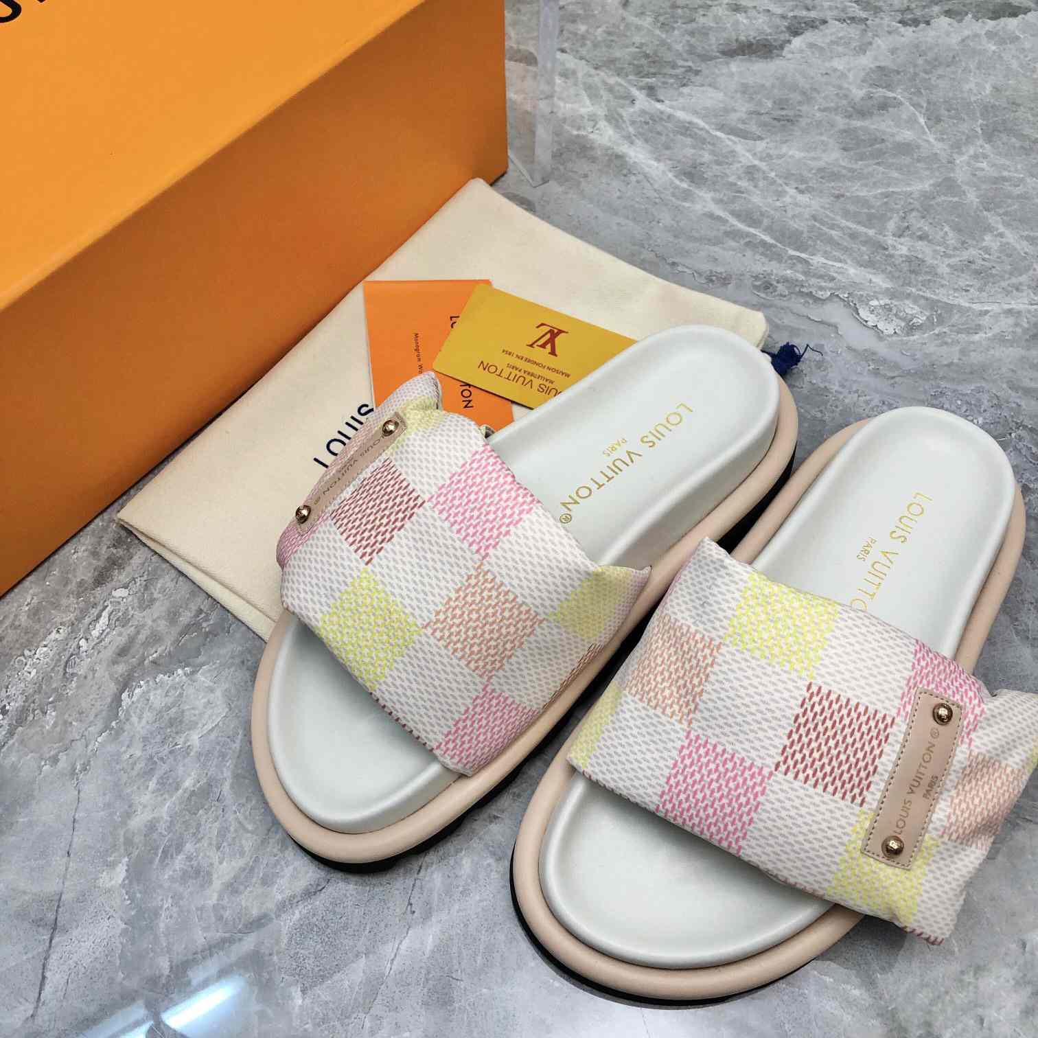 Louis Vuitton Pool Pillow Flat Comfort Mule     1ACTWW - PerfectKickZ