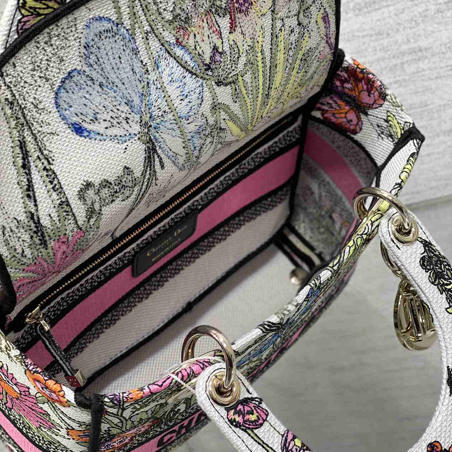 Dior Medium Lady D-Lite Bag - PerfectKickZ