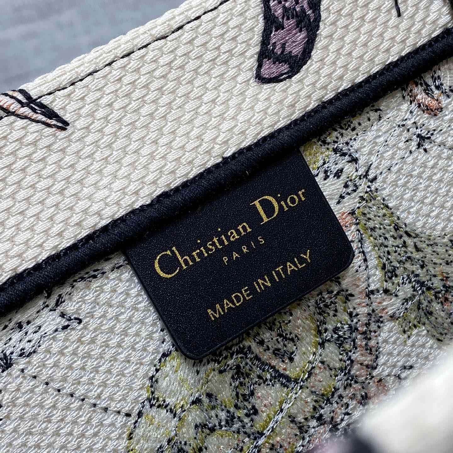 Dior Medium Dior Book Tote - PerfectKickZ