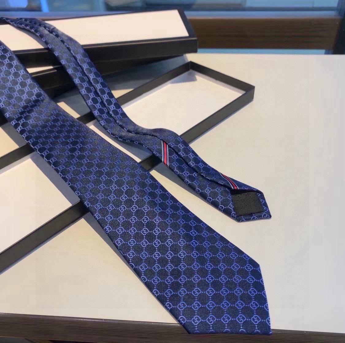 Gucci GG Pattern Silk Tie - PerfectKickZ