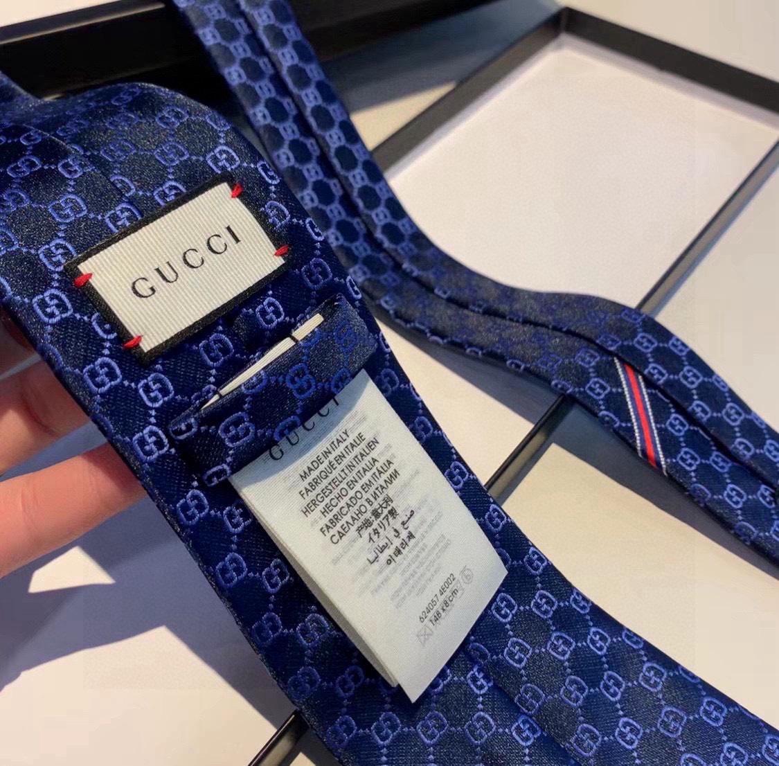 Gucci GG Pattern Silk Tie - PerfectKickZ