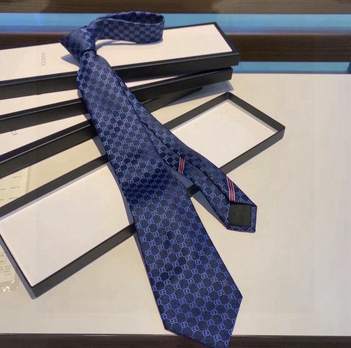 Gucci GG Pattern Silk Tie - PerfectKickZ