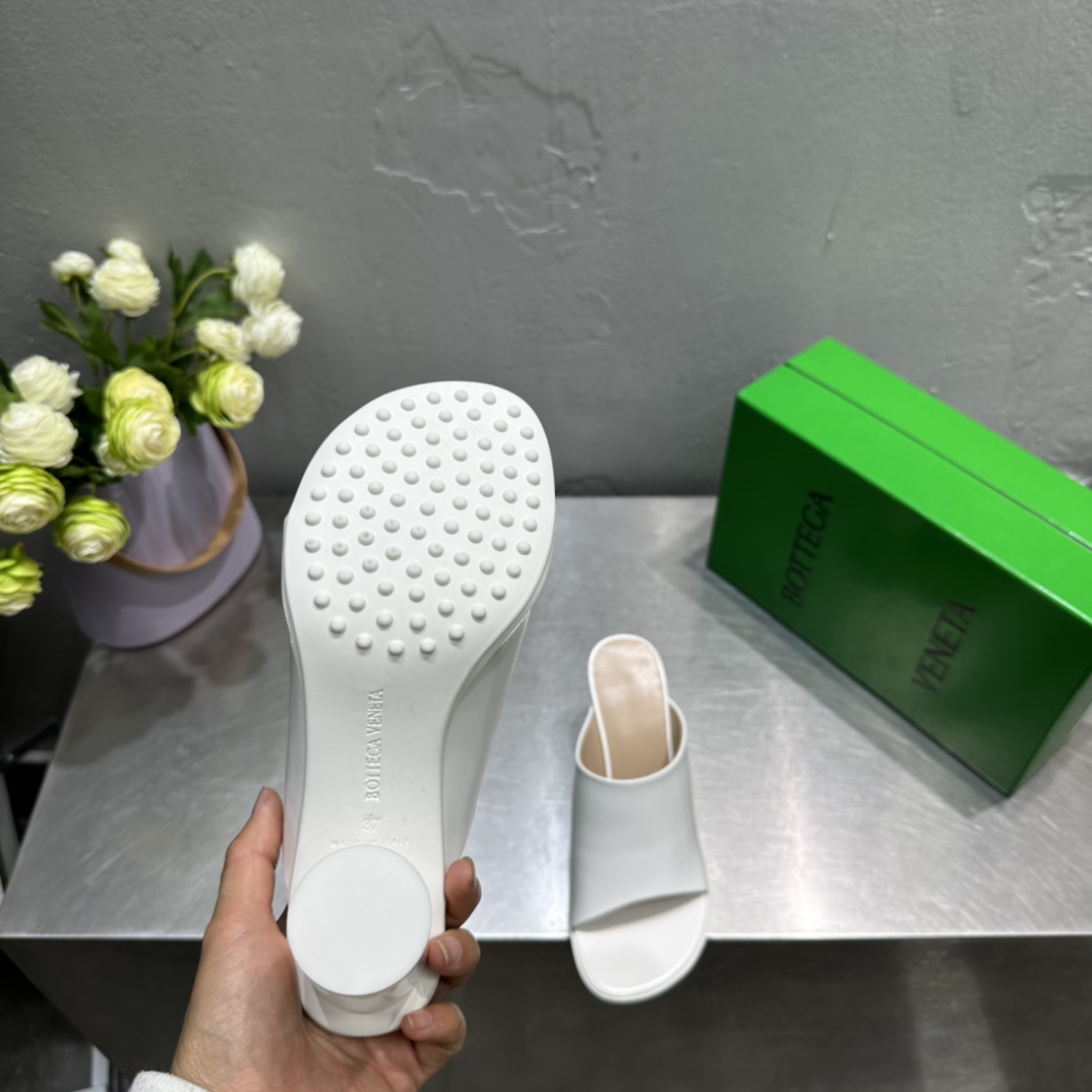 Bottega Veneta Atomic Mule - PerfectKickZ