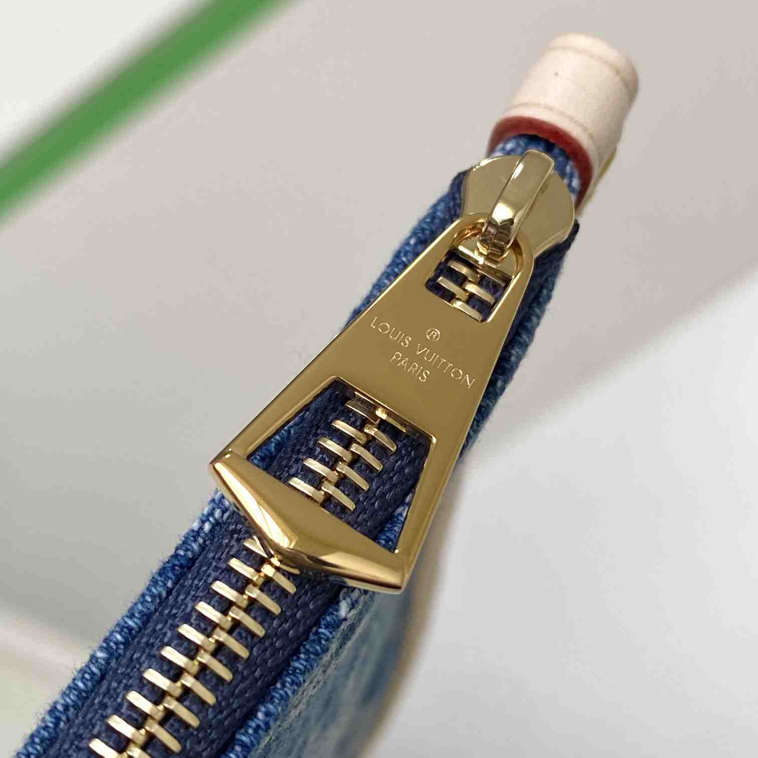Louis Vuitton Carryall MM     M46855 - PerfectKickZ