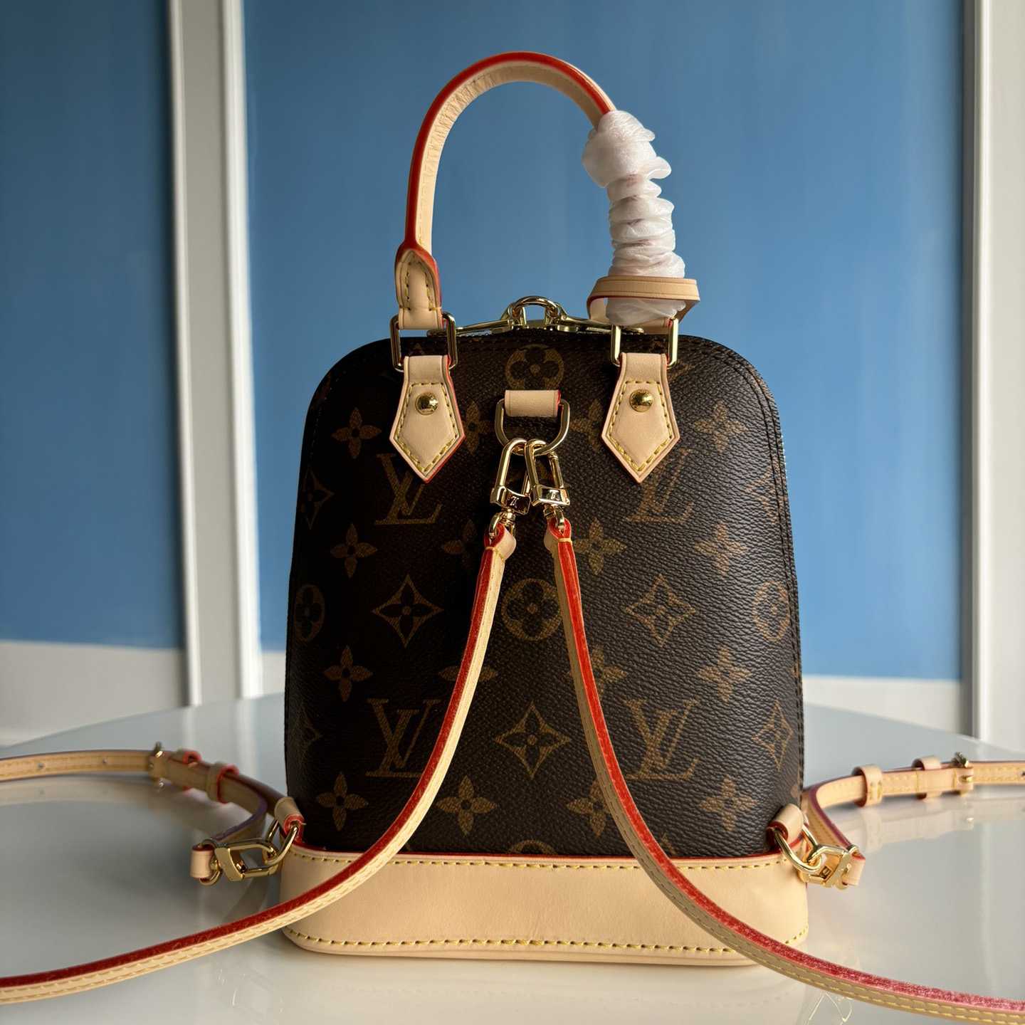 Louis Vuitton Alma Backpack    M47132 - 