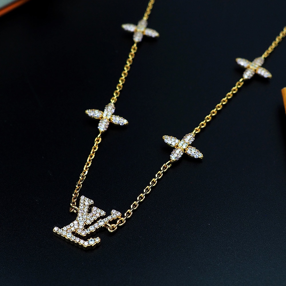 Louis Vuitton LV Iconic Tresor Necklace     M01480 - PerfectKickZ