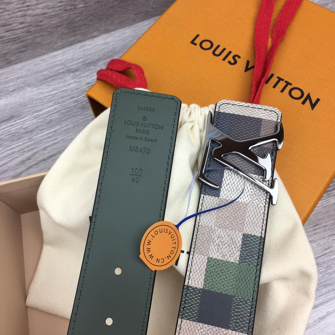 Louis Vuitton LV Mega Pixel 40mm Reversible Belt - PerfectKickZ