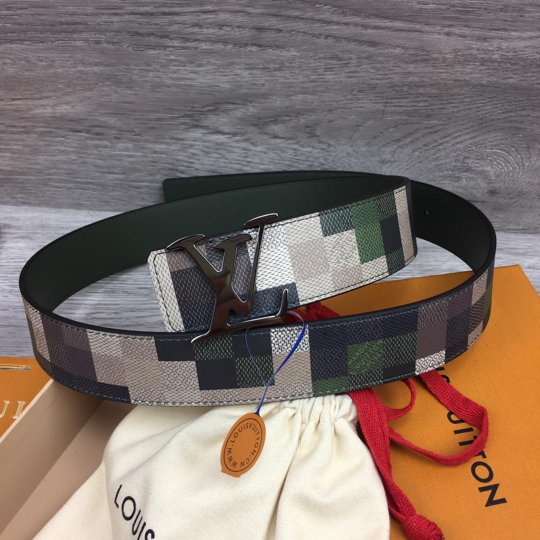 Louis Vuitton LV Mega Pixel 40mm Reversible Belt - PerfectKickZ