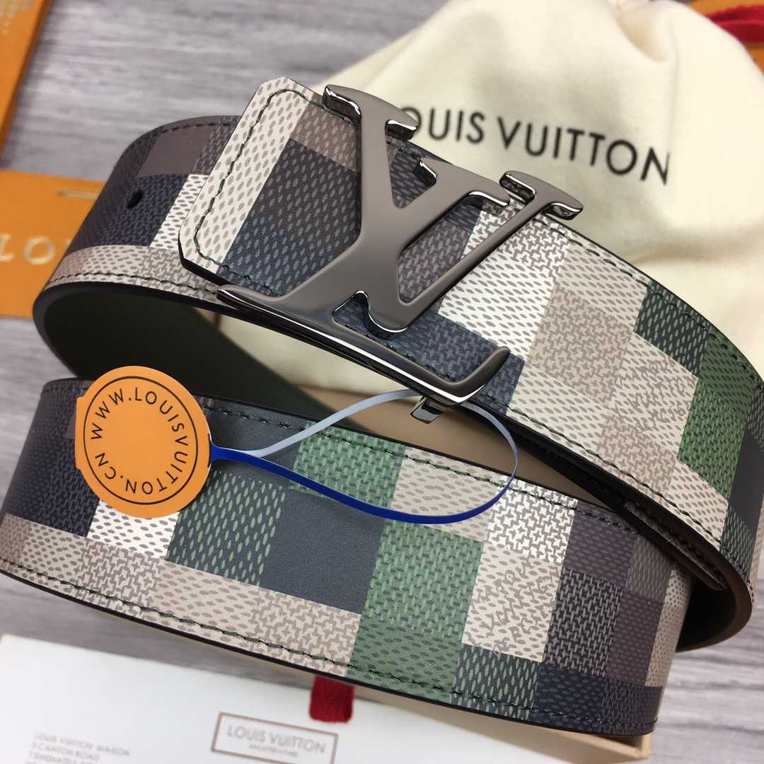 Louis Vuitton LV Mega Pixel 40mm Reversible Belt - PerfectKickZ