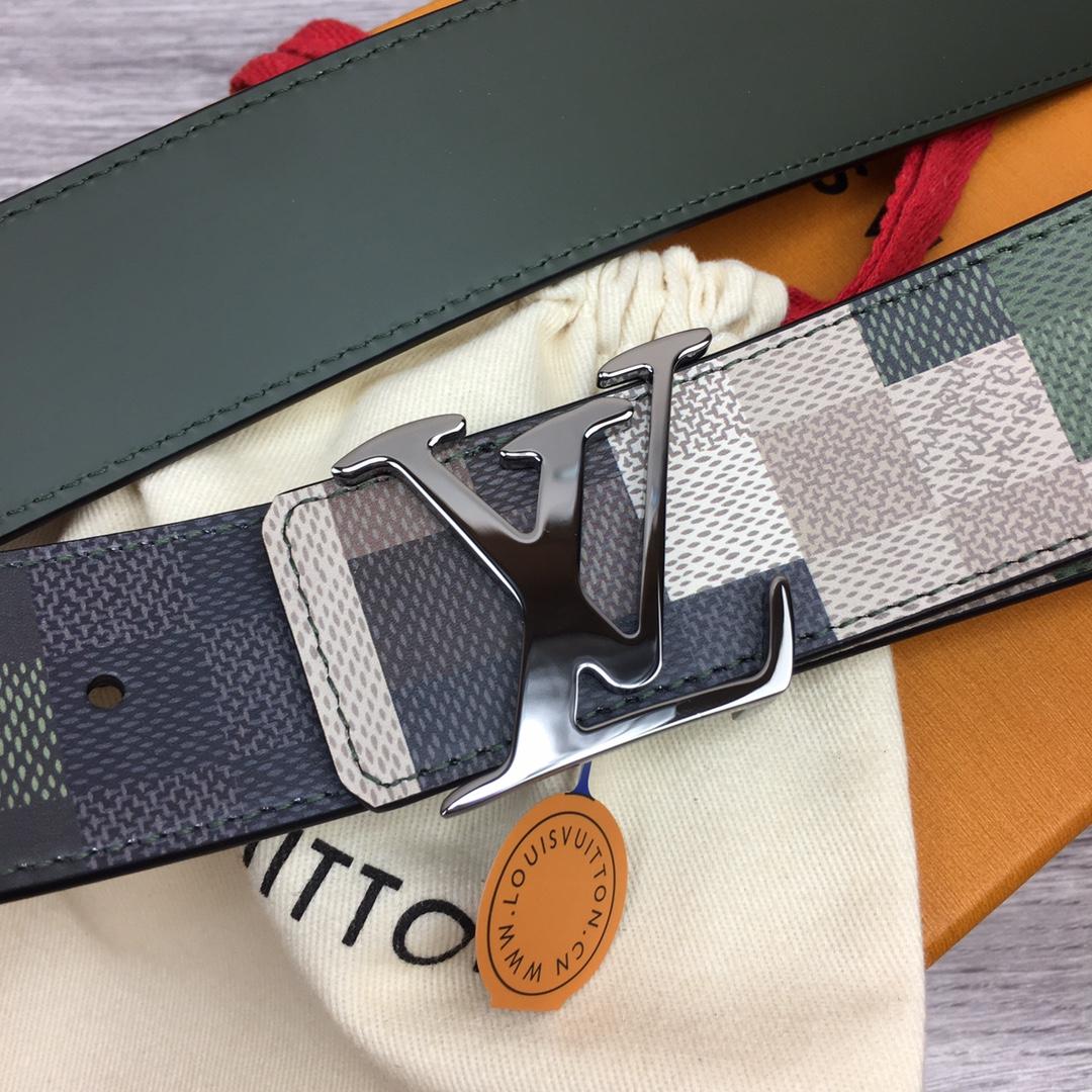 Louis Vuitton LV Mega Pixel 40mm Reversible Belt - PerfectKickZ