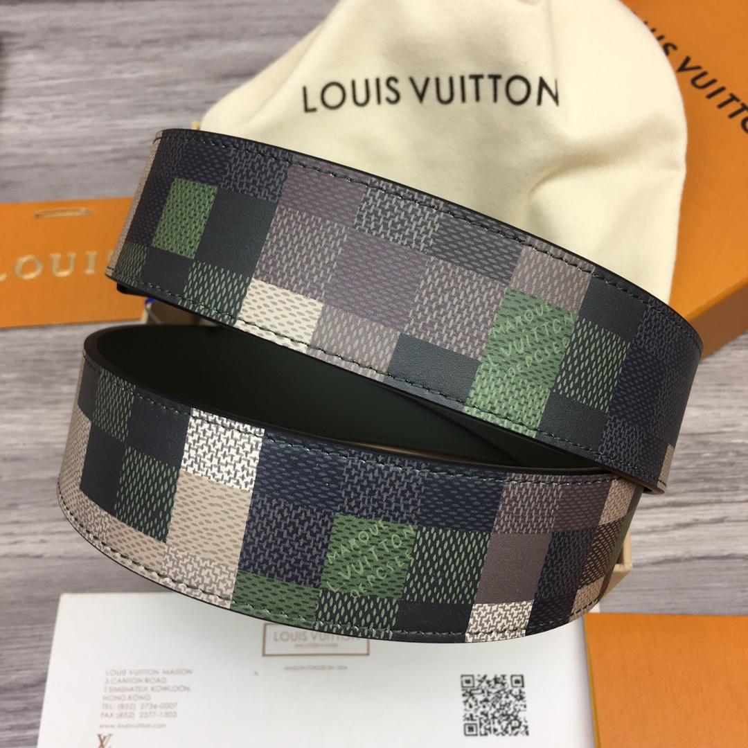 Louis Vuitton LV Mega Pixel 40mm Reversible Belt - PerfectKickZ
