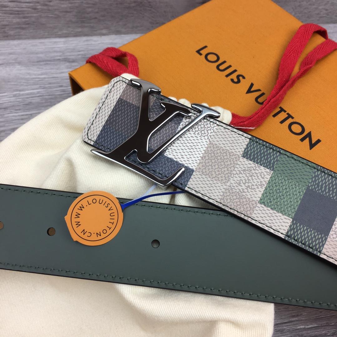 Louis Vuitton LV Mega Pixel 40mm Reversible Belt - PerfectKickZ