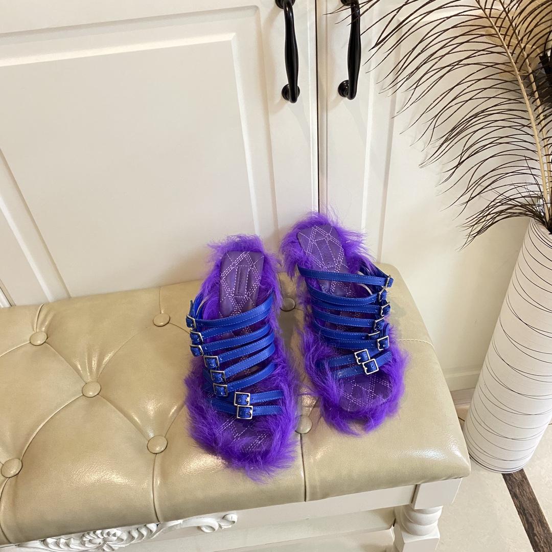 Burberry Satin Step Fuzz Sandals - PerfectKickZ