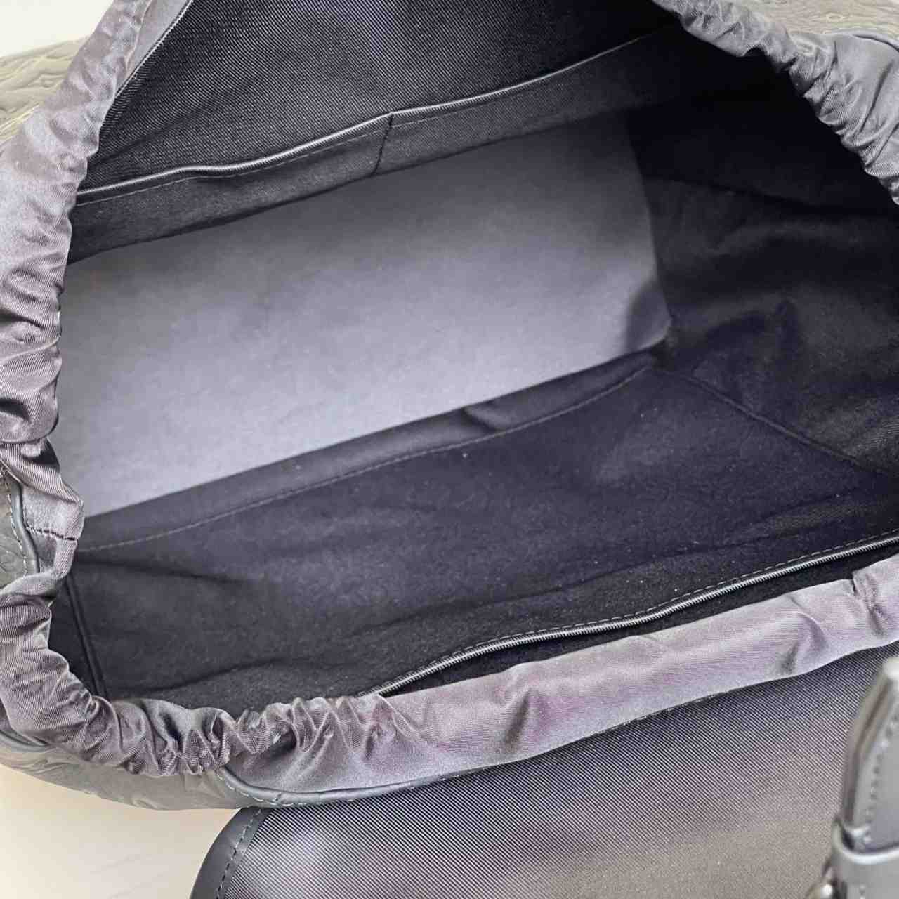 Louis Vuitton Montsouris Backpack    M23127 - PerfectKickZ
