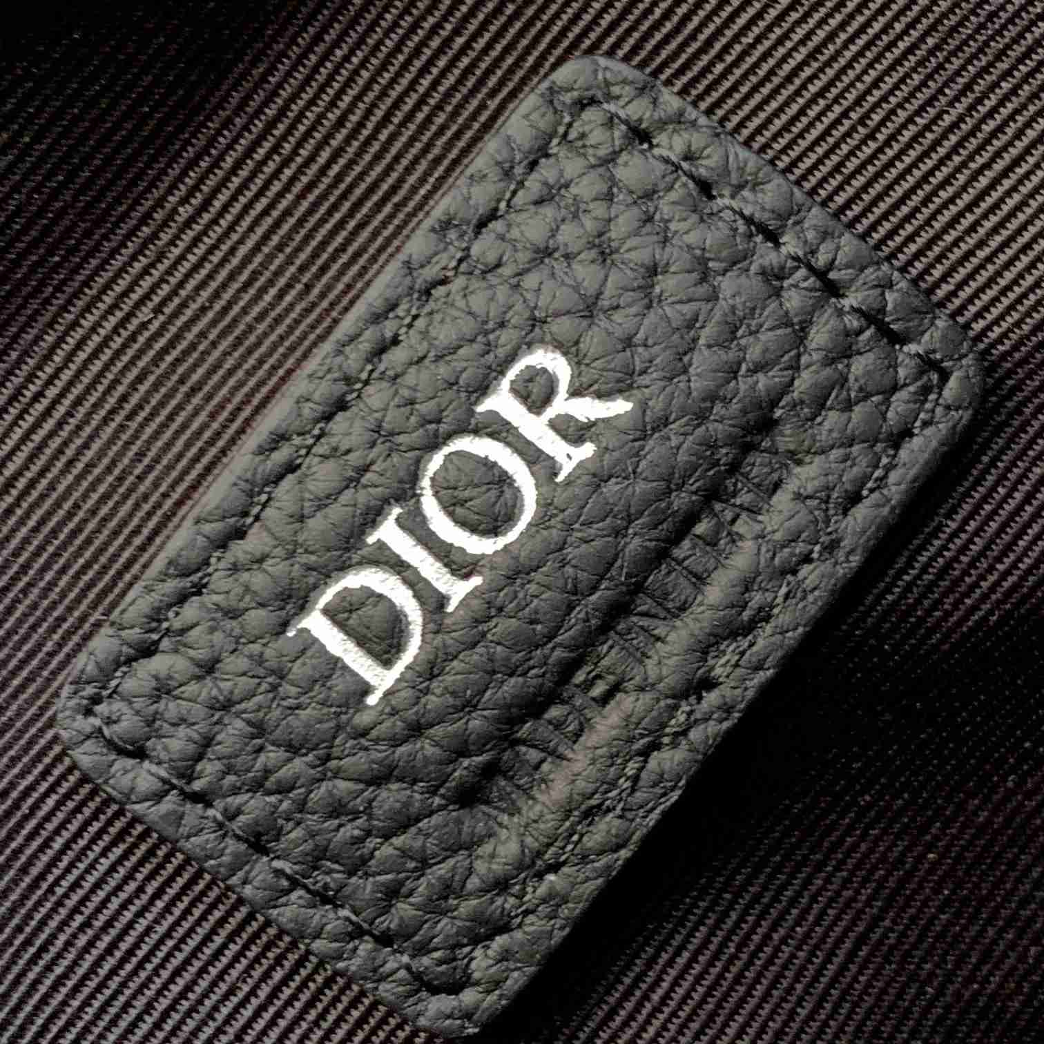 Dior 8 Bag With Strap - 