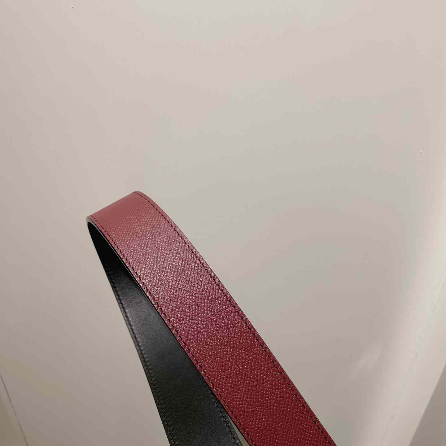 Louis Vuitton LV City Pin 35mm Belt   M0586T - PerfectKickZ