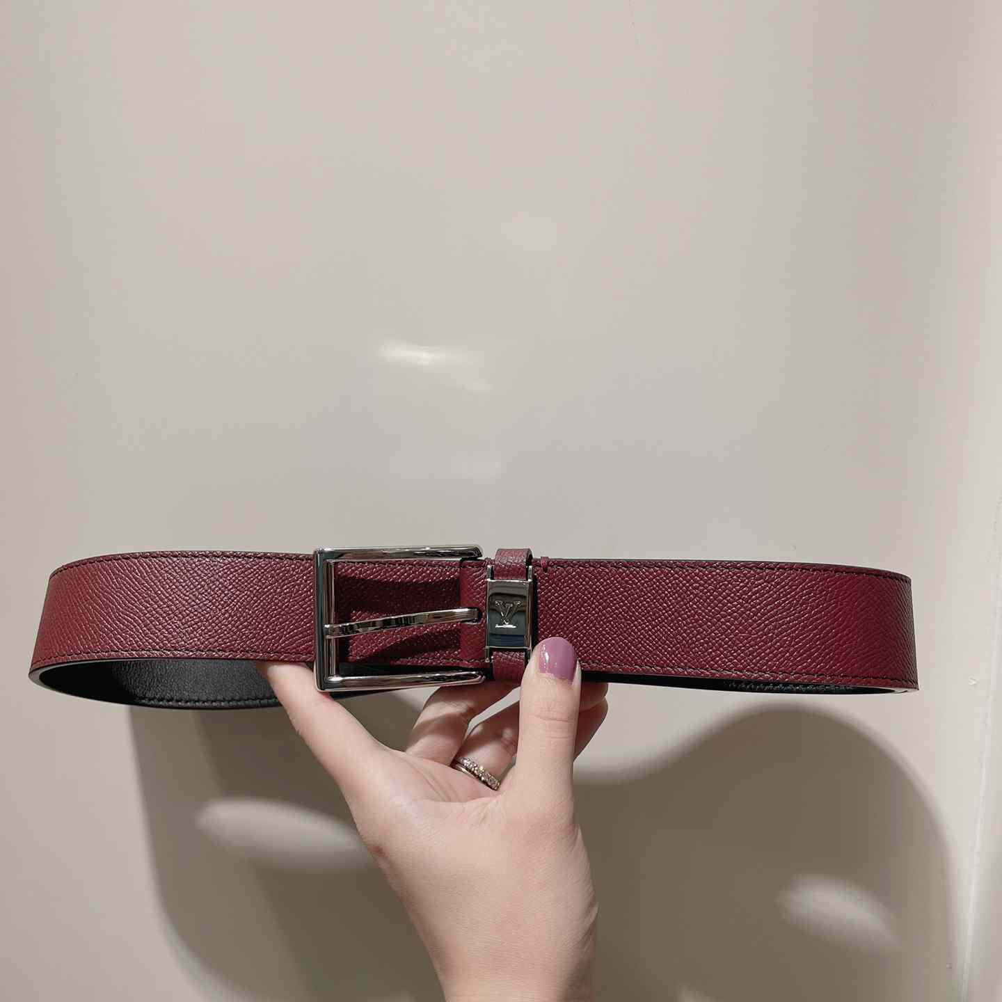 Louis Vuitton LV City Pin 35mm Belt   M0586T - PerfectKickZ