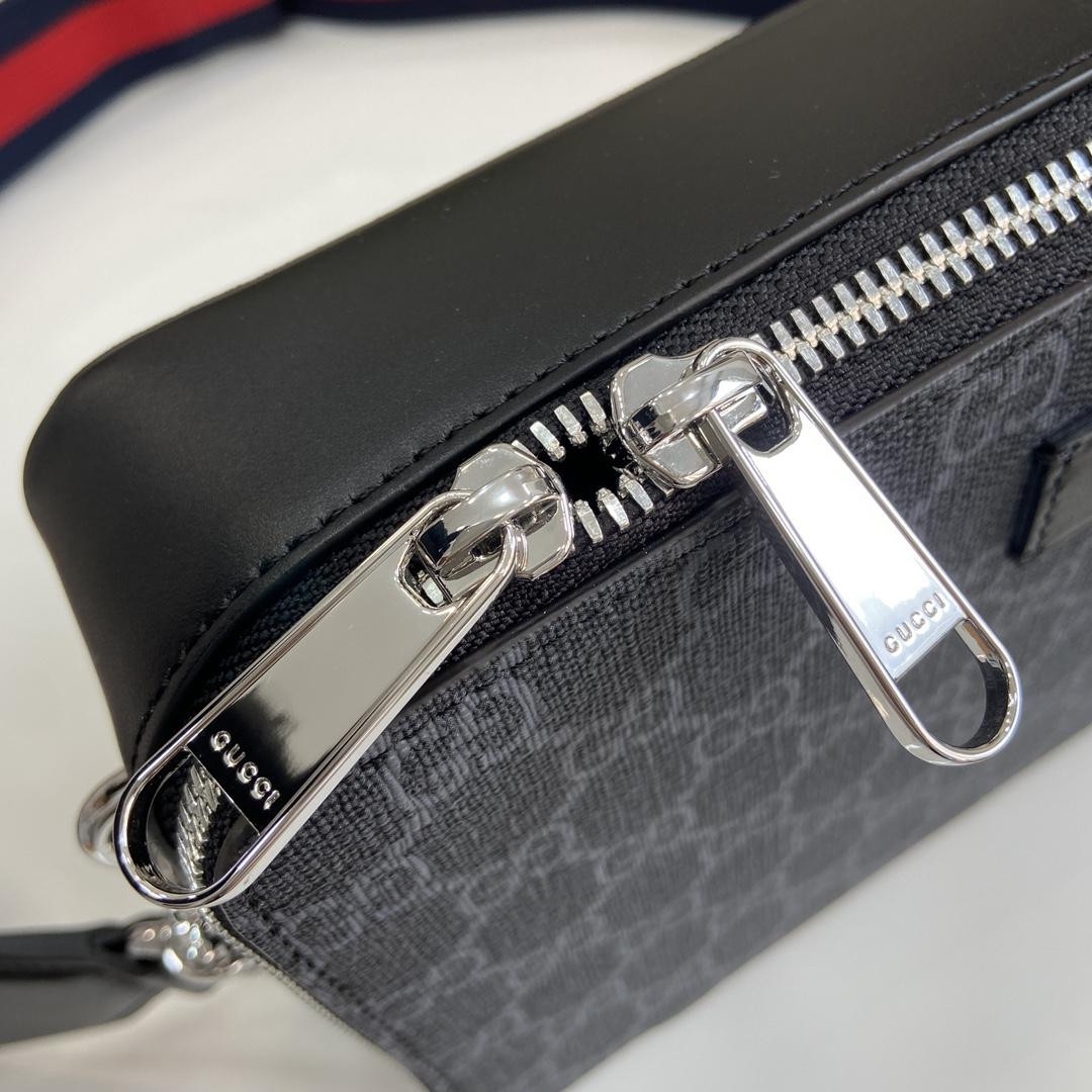 Gucci GG Supreme Mini Shoulder Bag - PerfectKickZ