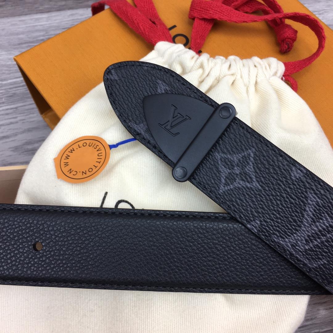 Louis Vuitton LV Trunk 35mm Reversible Belt - PerfectKickZ