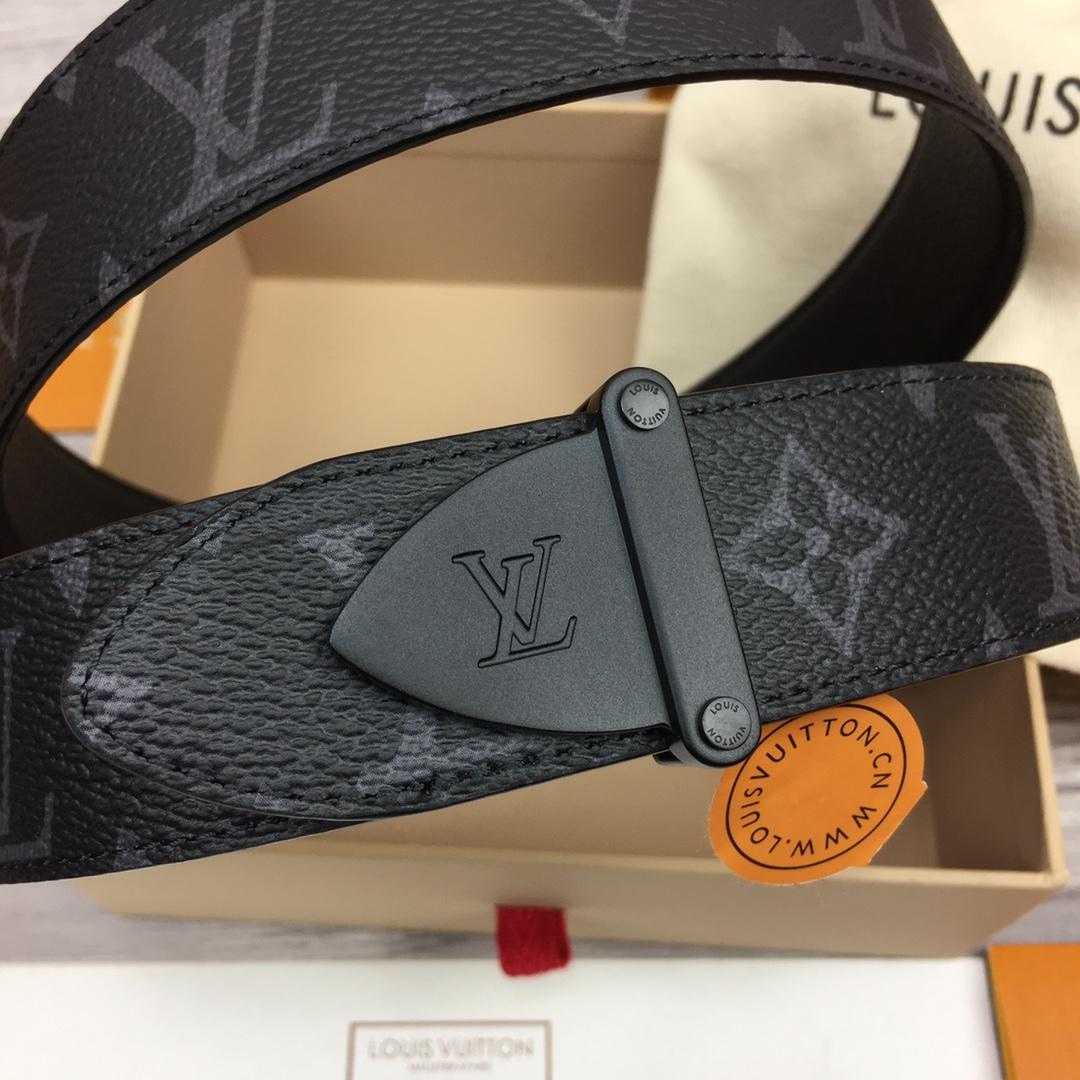 Louis Vuitton LV Trunk 35mm Reversible Belt - PerfectKickZ