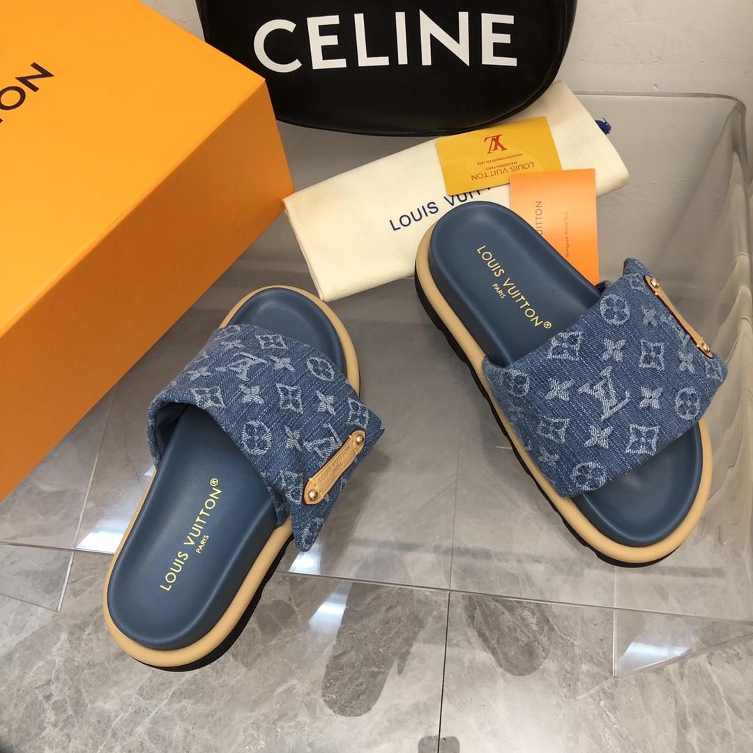 Louis Vuitton Pool Pillow Flat Comfort Mule     1ACJVH - PerfectKickZ