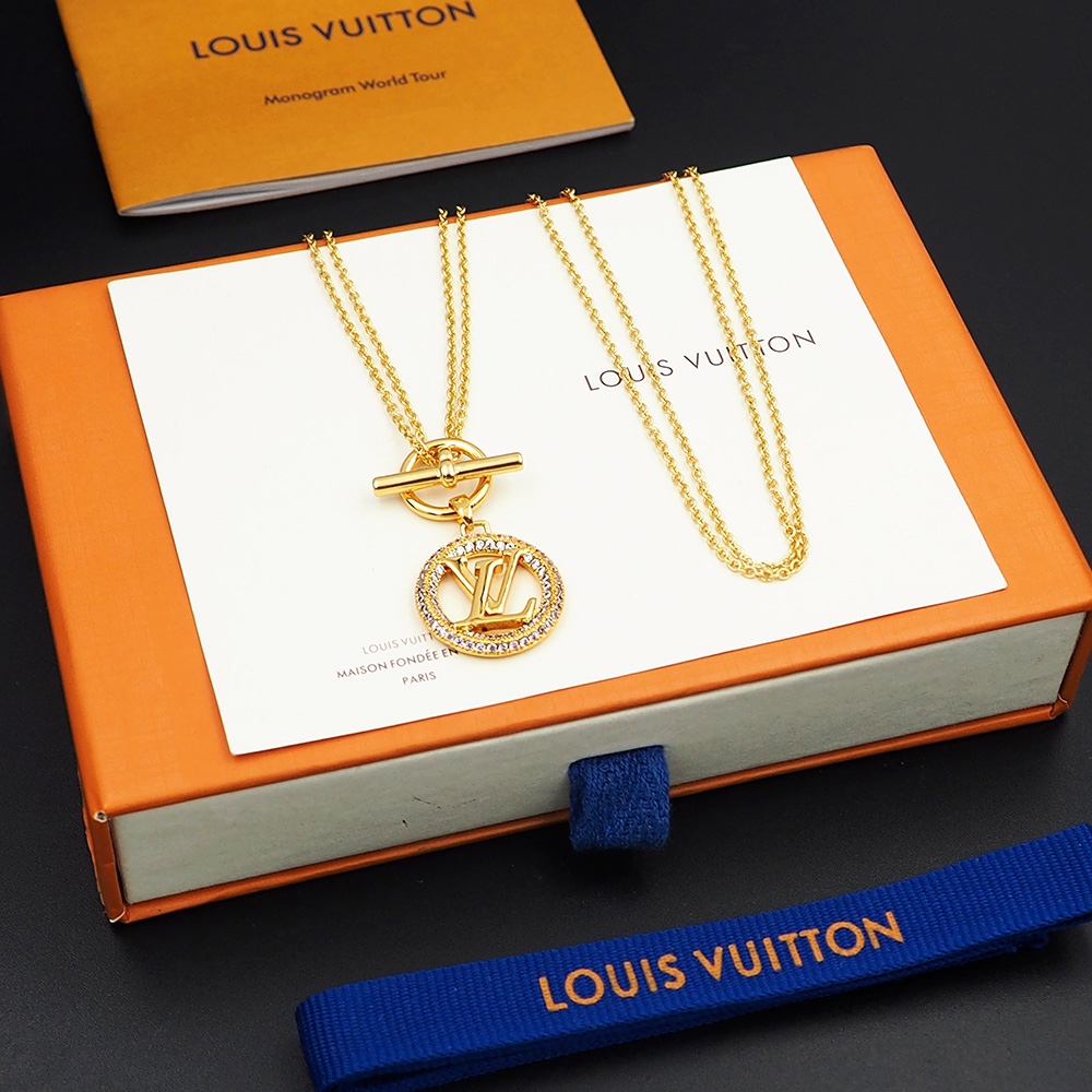 Louis Vuitton Louise Tresor Necklace   M01512 - PerfectKickZ
