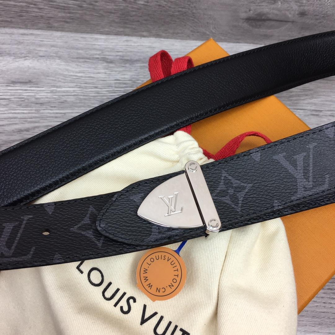 Louis Vuitton LV Trunk 35mm Reversible Belt - PerfectKickZ
