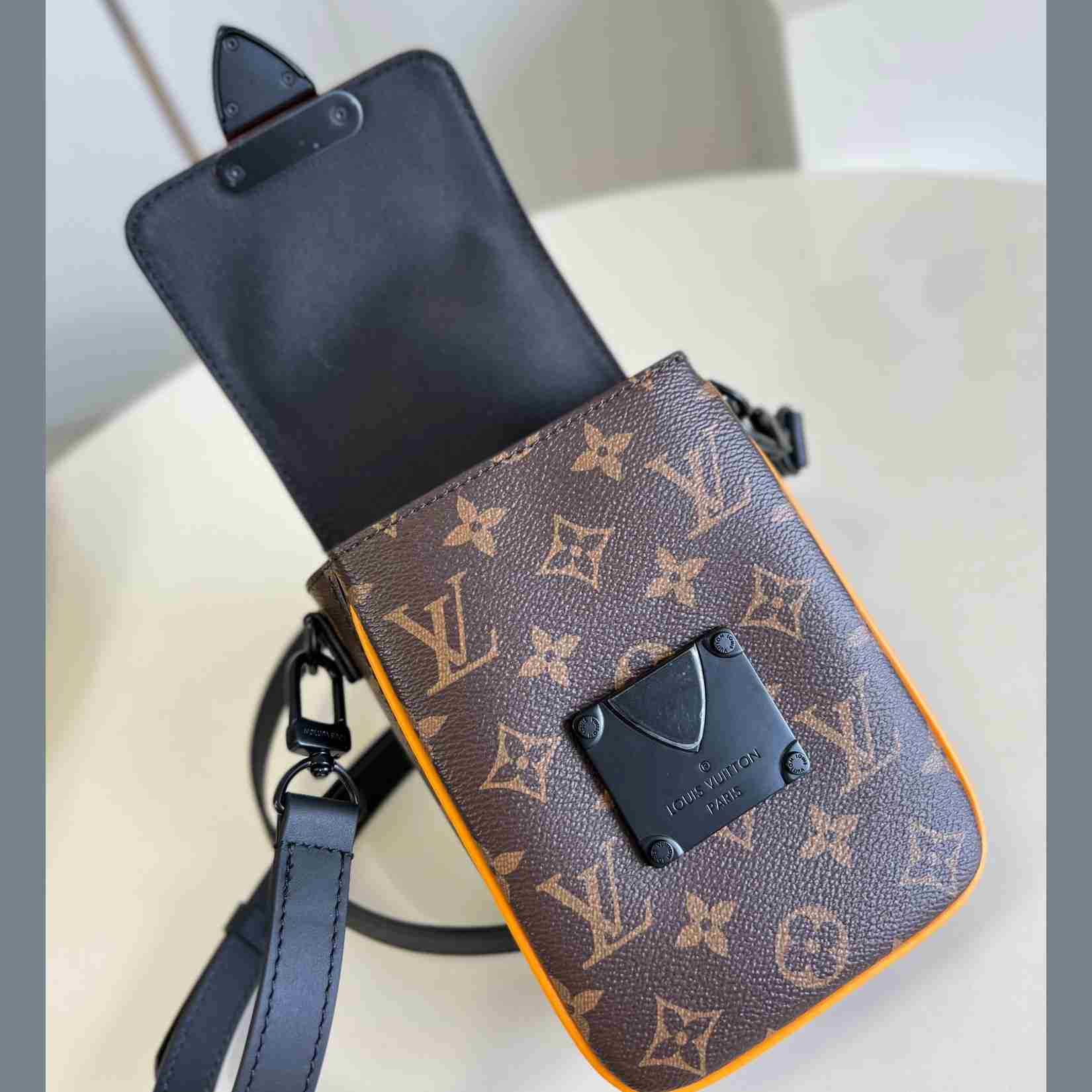 Louis Vuitton S-Lock Vertical Wearable Wallet    M82535 - PerfectKickZ