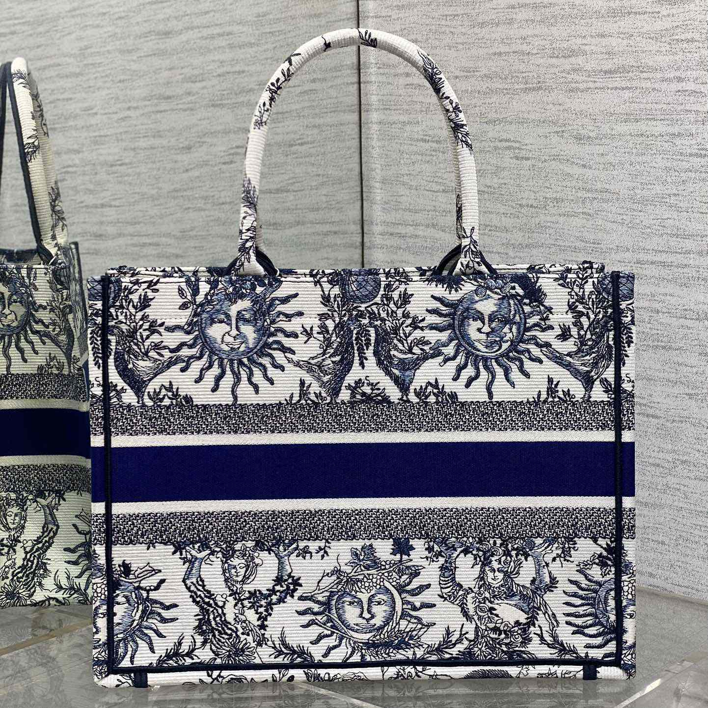Dior Medium Dior Book Tote - PerfectKickZ