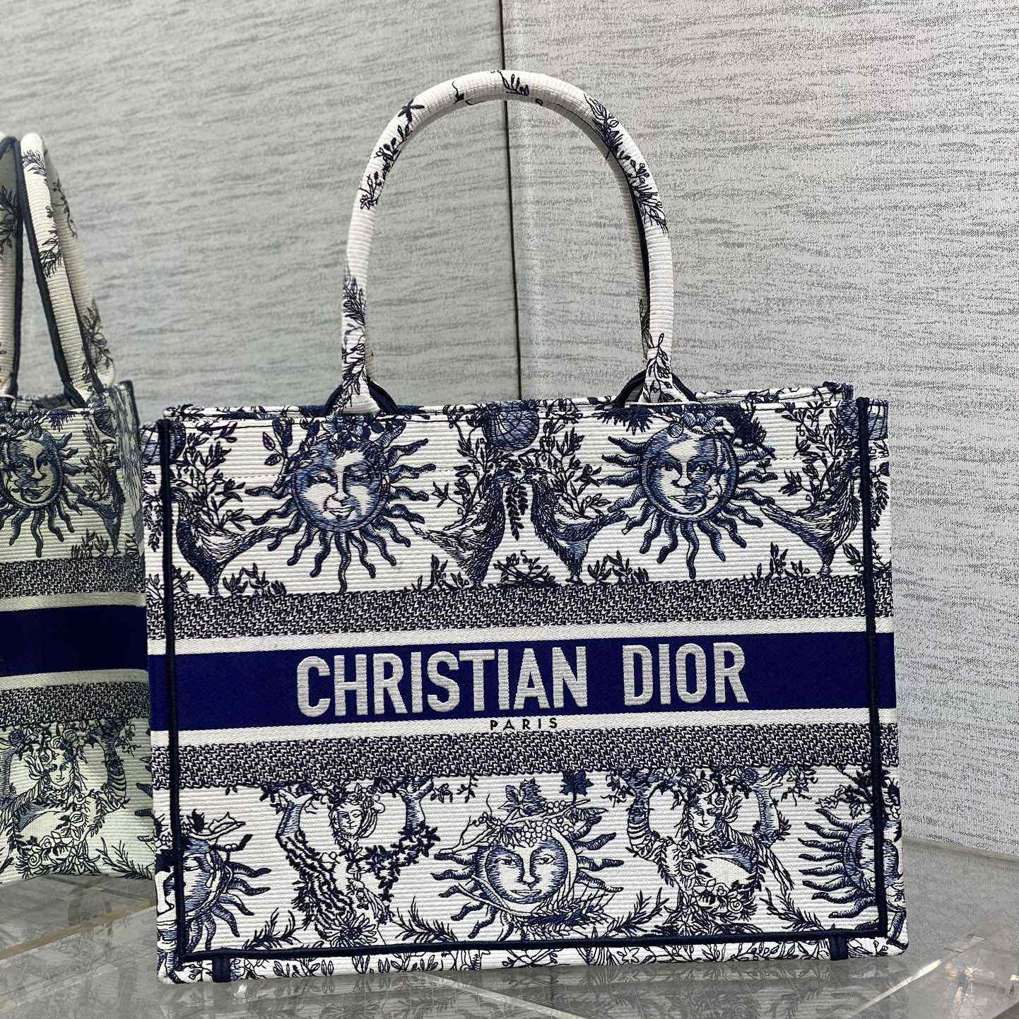Dior Medium Dior Book Tote - PerfectKickZ