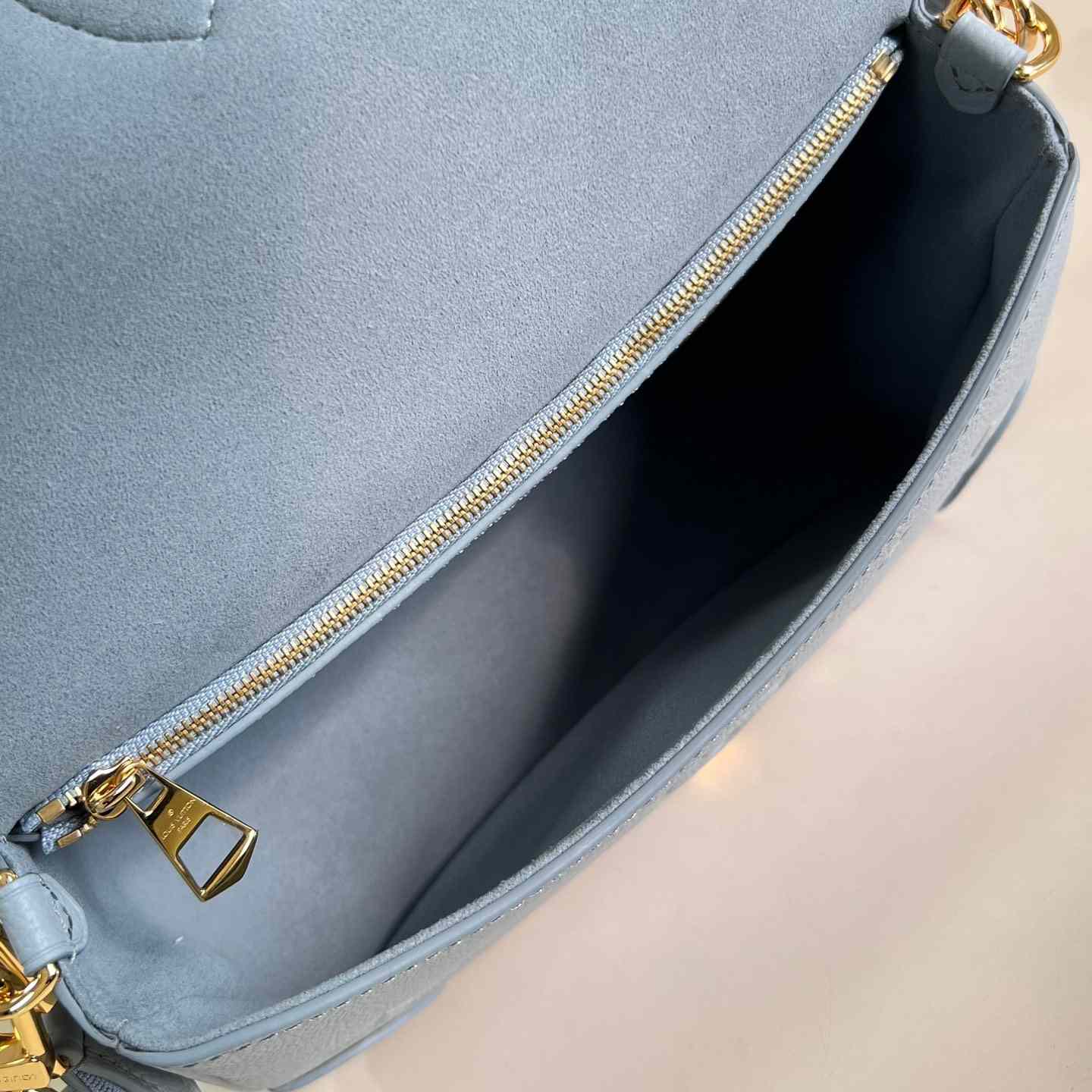 Louis Vuitton Diane    M46846 - PerfectKickZ